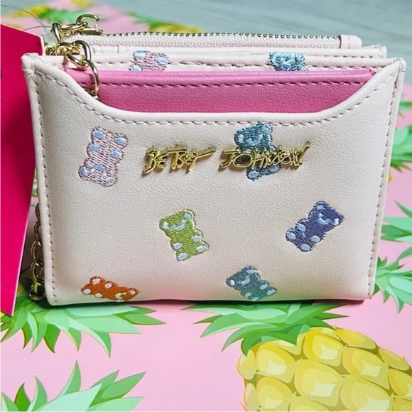 🆕 Betsey Johnson Gummy Bear Wallet With Card Holder Blush NWT🧸 - Picture 1 of 7